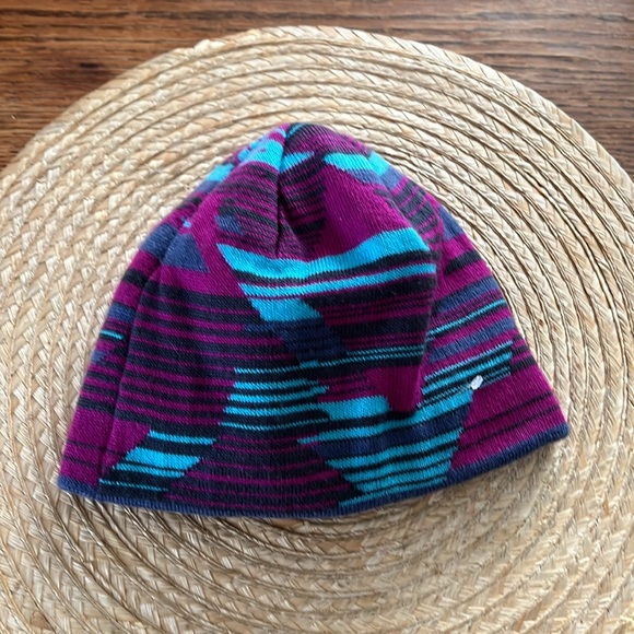 Columbia Knit Youth Beanie Toque Hat Size Small - Picture 2 of 5